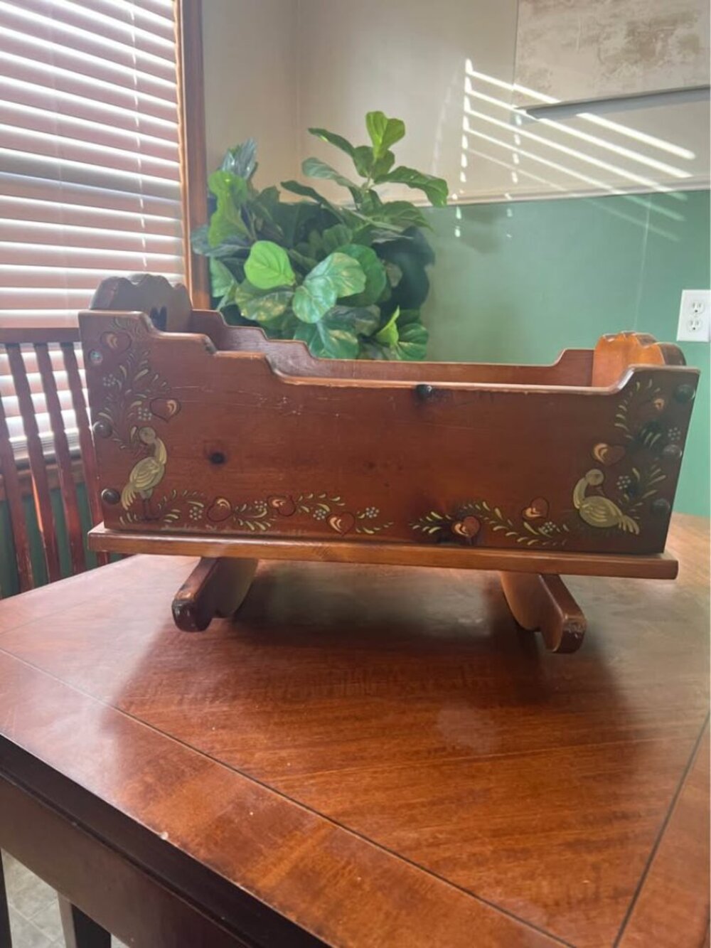 Vintage antique hand made,hand painted toy rocker cradle (signed) - Picture 6 of 8